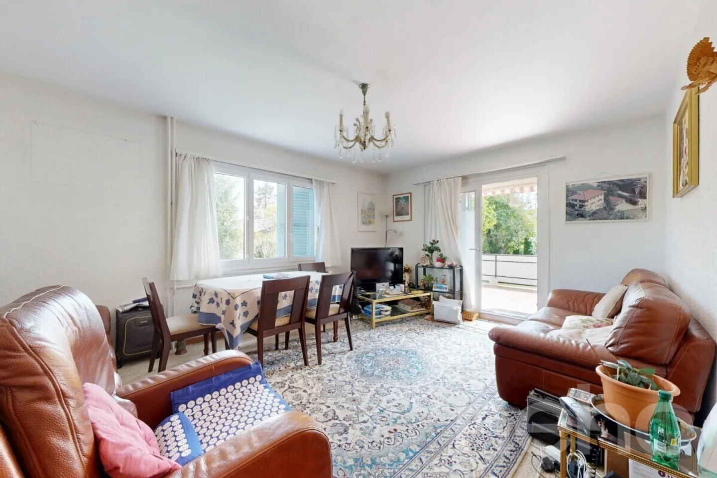 Casa divisa in 2 unità con grande giardino e posizione privilegiata - Foto 10 di 12