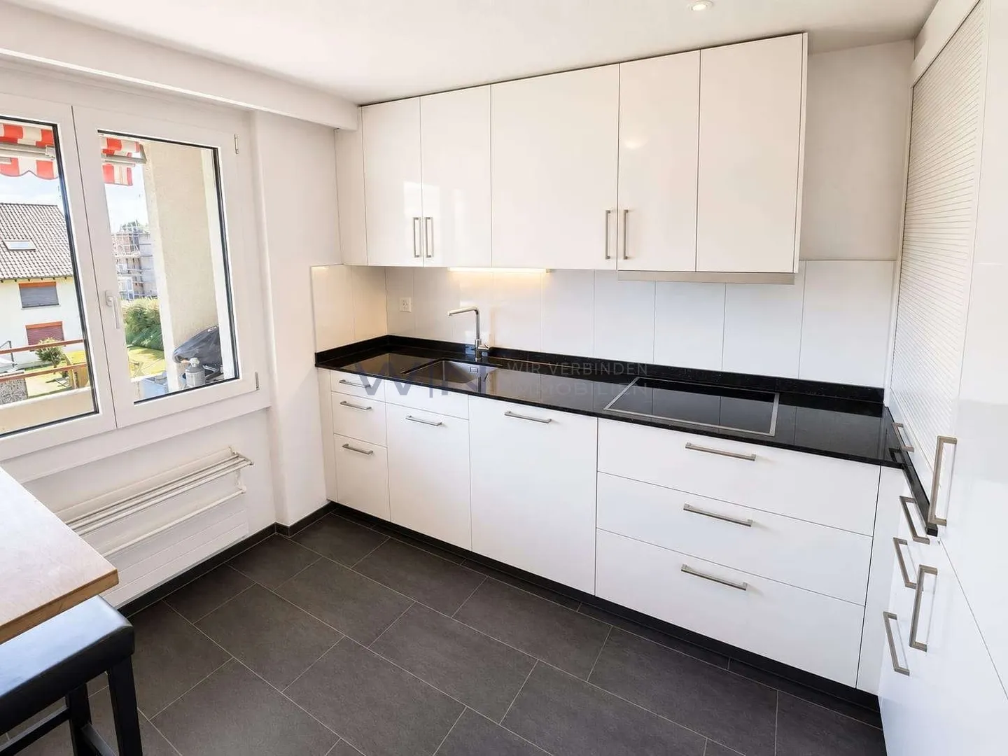 Geräumiges Familienhaus mit Aussicht - Foto 7 von 9