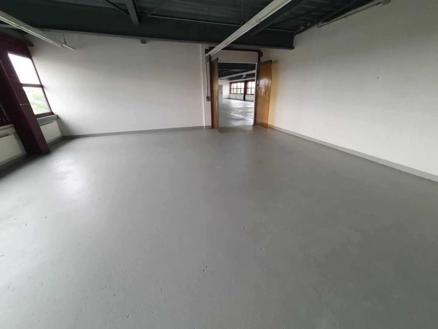 Superficie di magazzino ottimale: capannone di 362 m² al 4° piano con montacarichi diretto - Foto 5 di 7