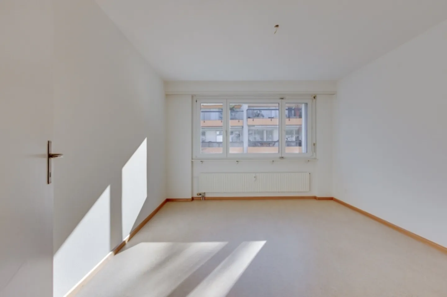 Modern living in a quiet location - Photo 9 of 10