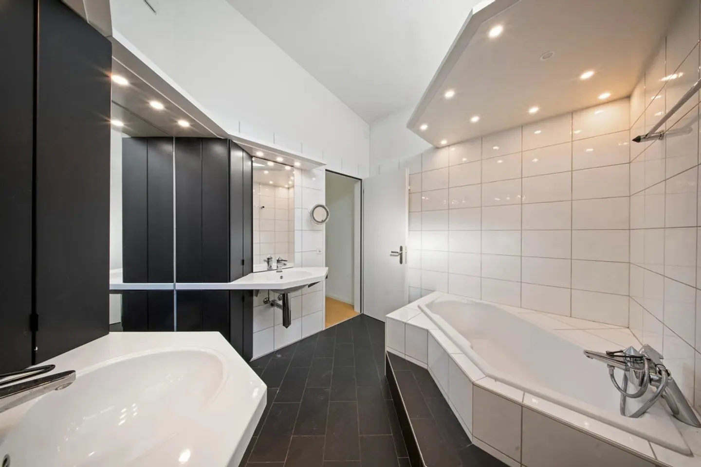 Ritiro soleggiato con bellissimo giardino ! - Foto 10 di 15