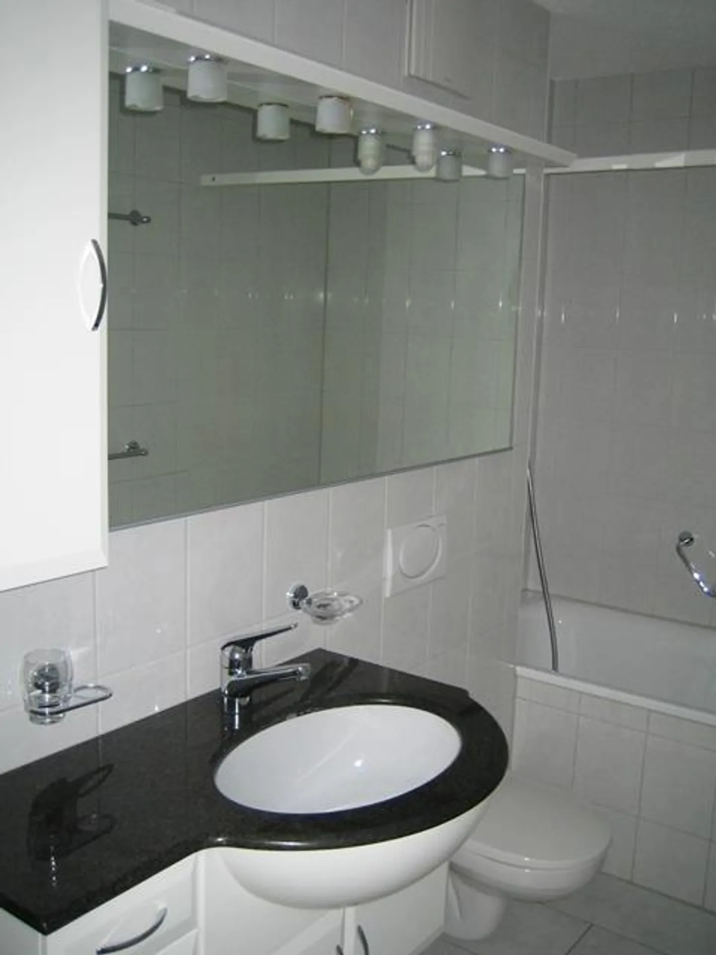 Moderne 3.5-Zimmer-Wohnung in Thun - Foto 3 von 6