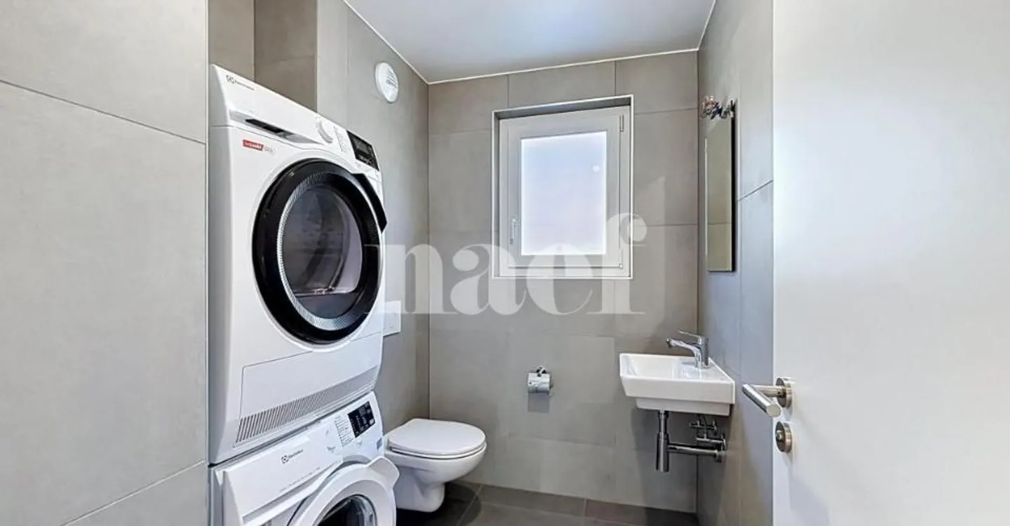 3.5 Room Apartment - Photo 7 of 9