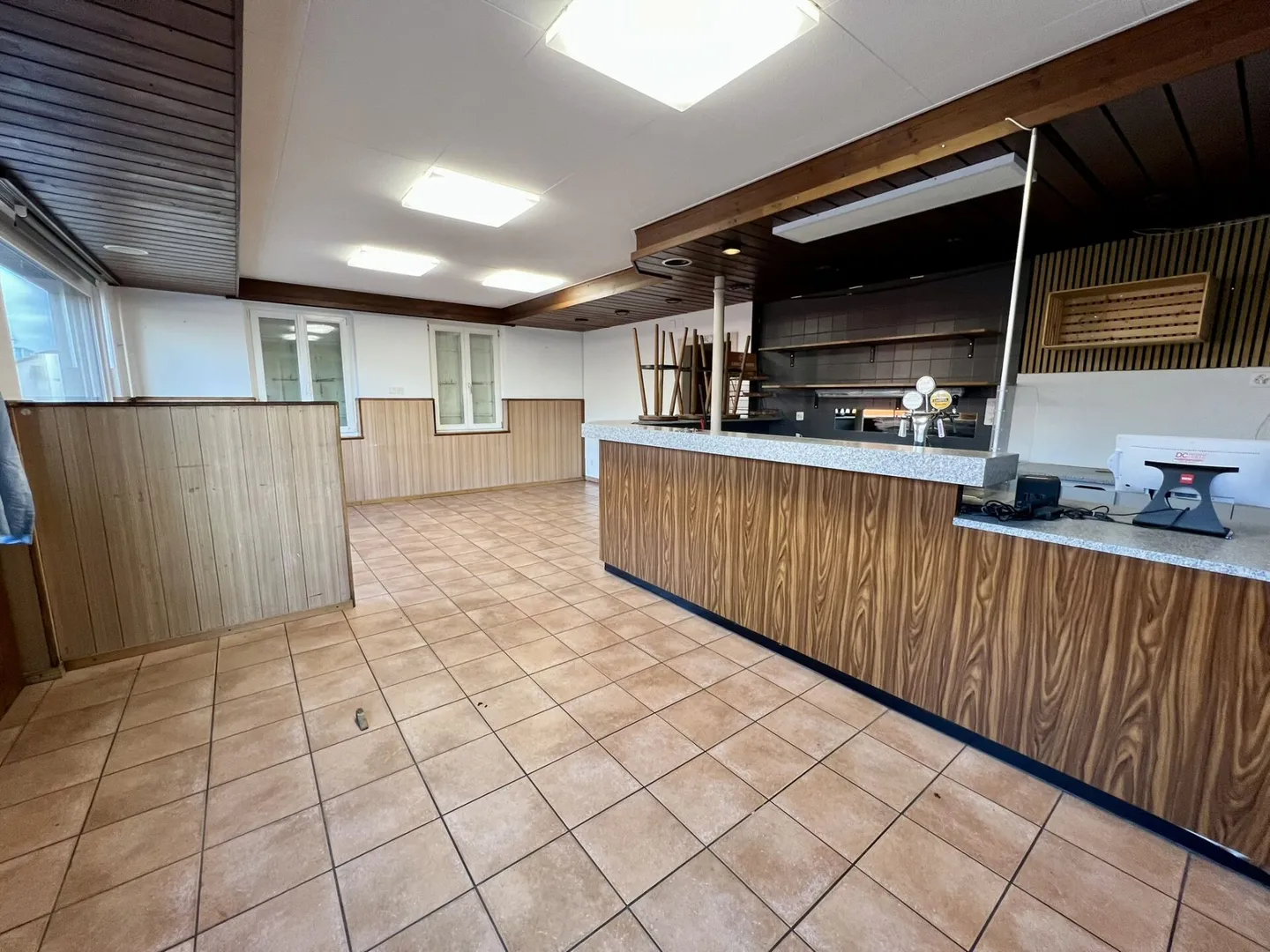 Einzigartige Gelegenheit: Pop-up-Restaurant mit Garten in Estavayer-le-Lac - Foto 3 von 7