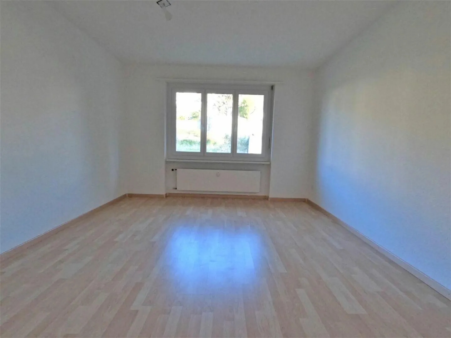 Appartement 2.5 pièces - Photo 3 sur 9