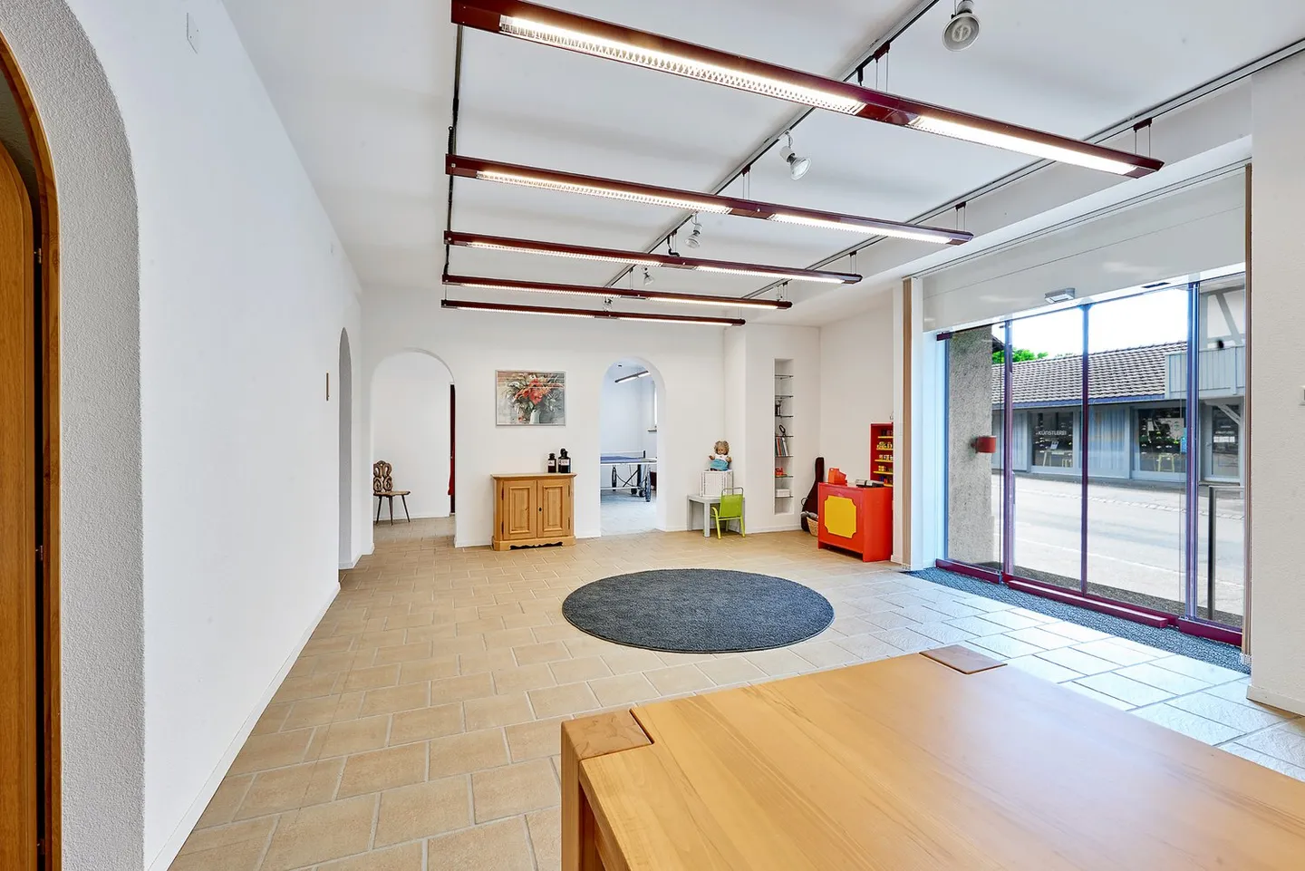 Residential and commercial building, village center Niederscherli - Photo 20 of 24