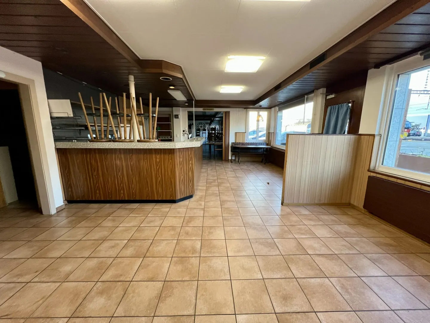 Einzigartige Gelegenheit: Pop-up-Restaurant mit Garten in Estavayer-le-Lac - Foto 2 von 7