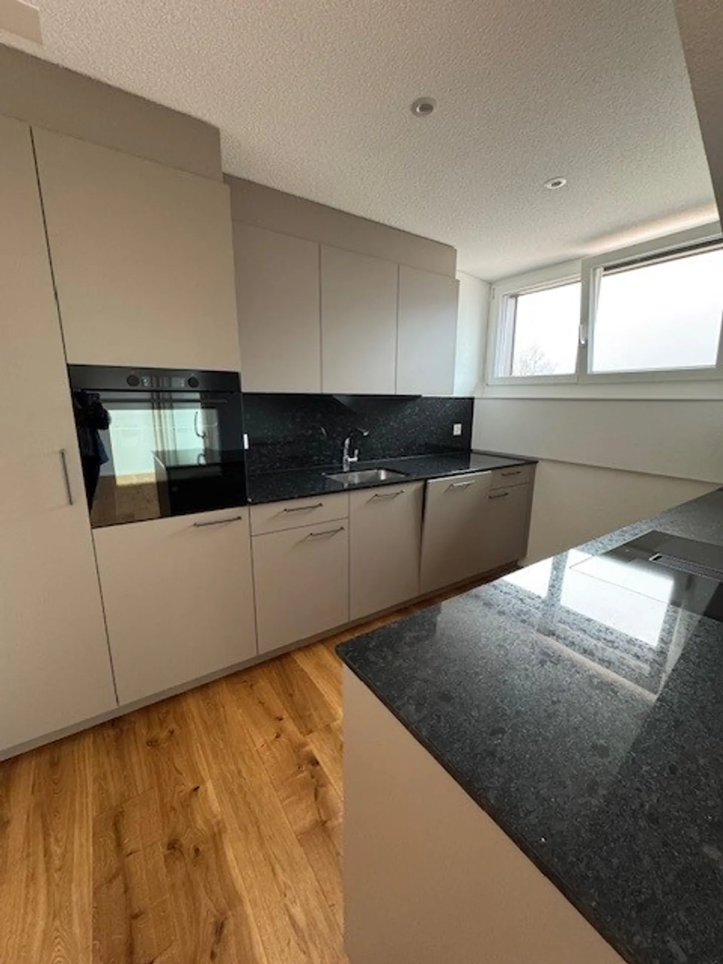First occupancy - Great 4.5-room apartment - Photo 4 of 13
