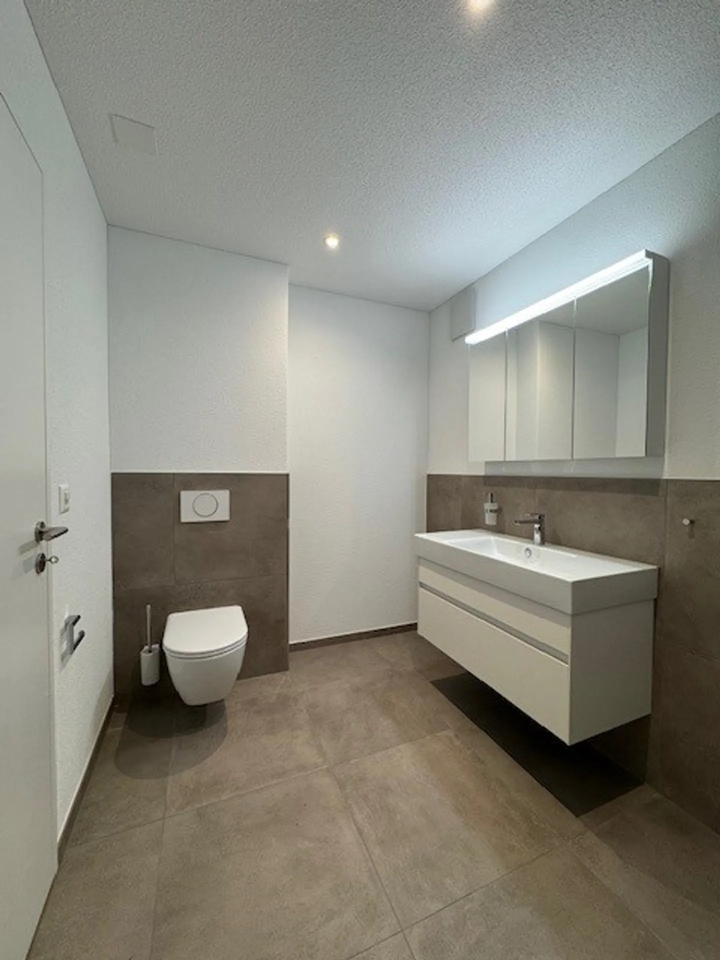 First occupancy - Great 4.5-room apartment - Photo 9 of 13
