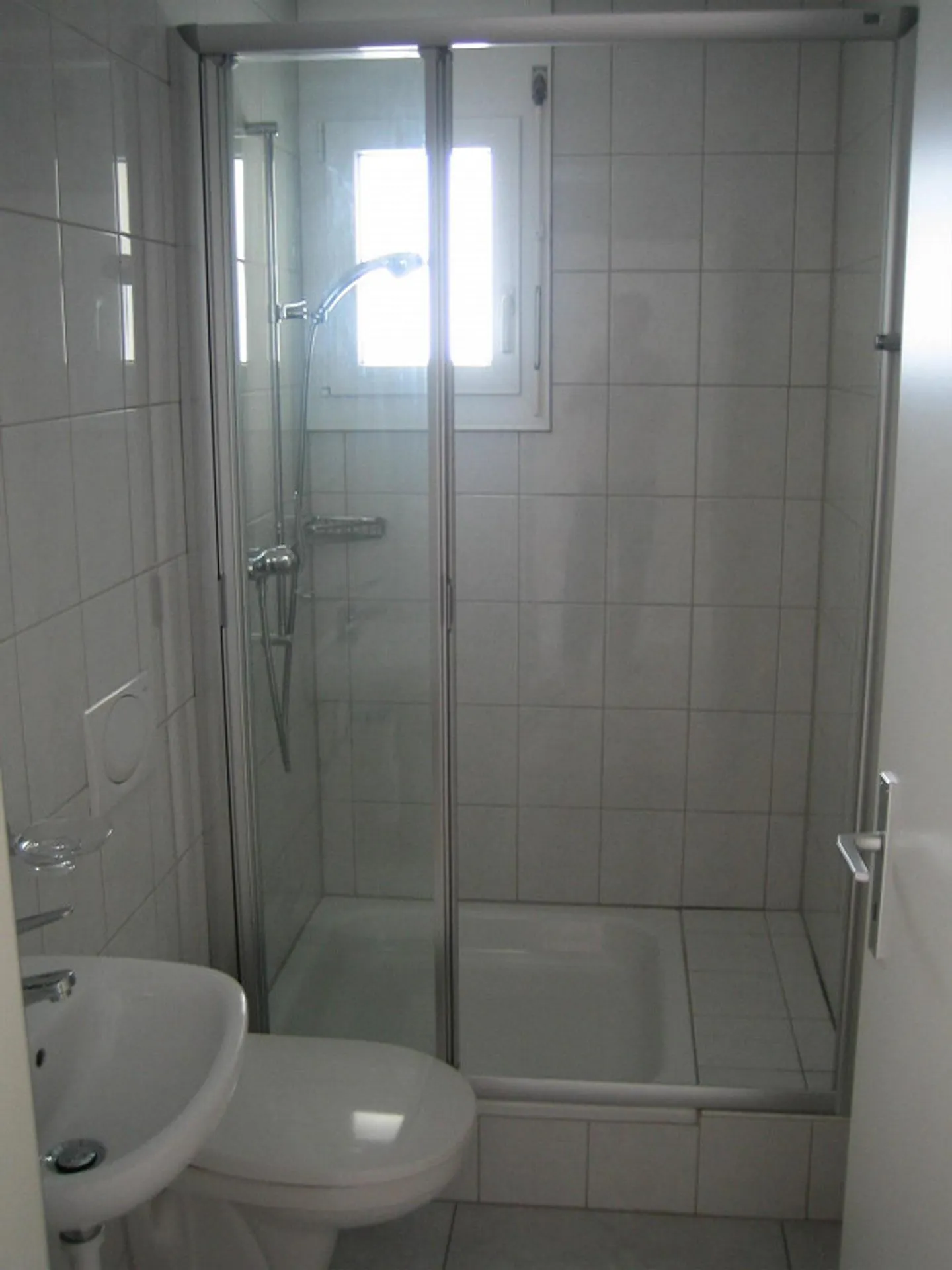 Modernes Apartment in Thun - Foto 6 von 7