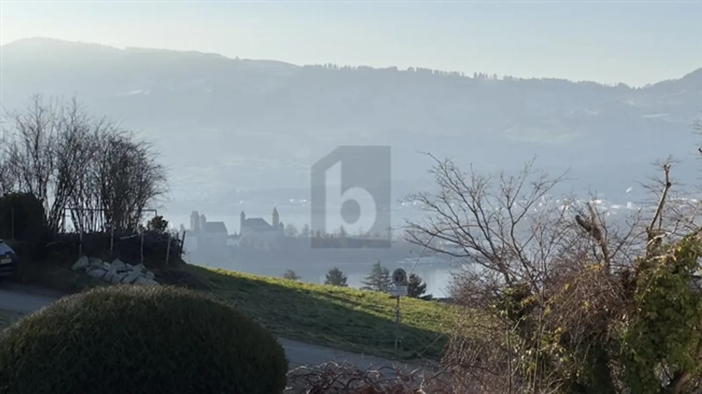 ESCLUSIVO, SOLEGGIATO E FAMILIARE - Foto 2 di 6