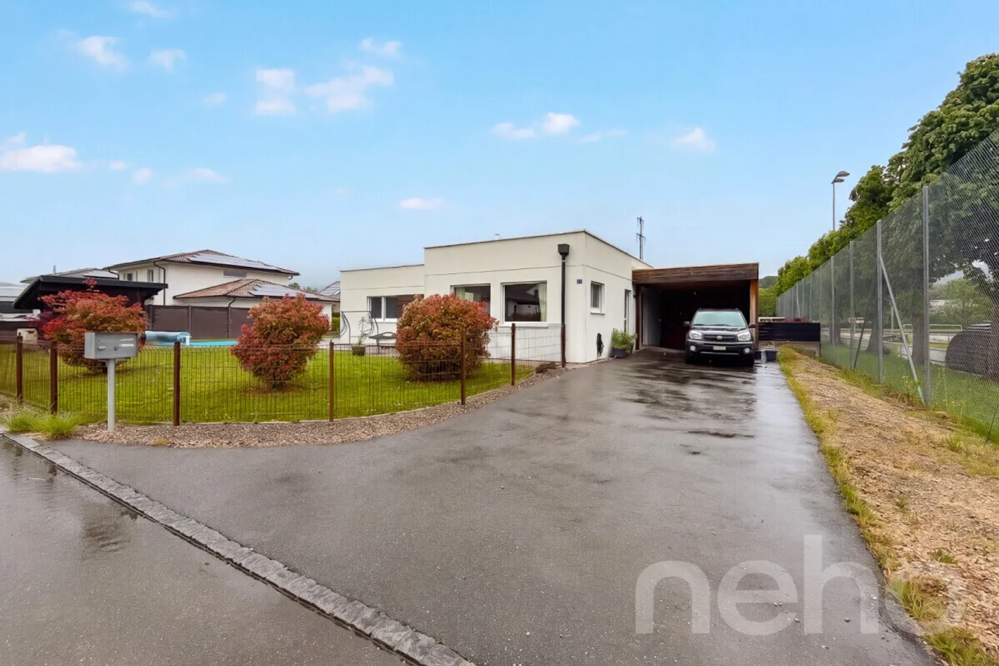 Bungalow mit Pool im ruhigen Jura - Foto 10 von 12