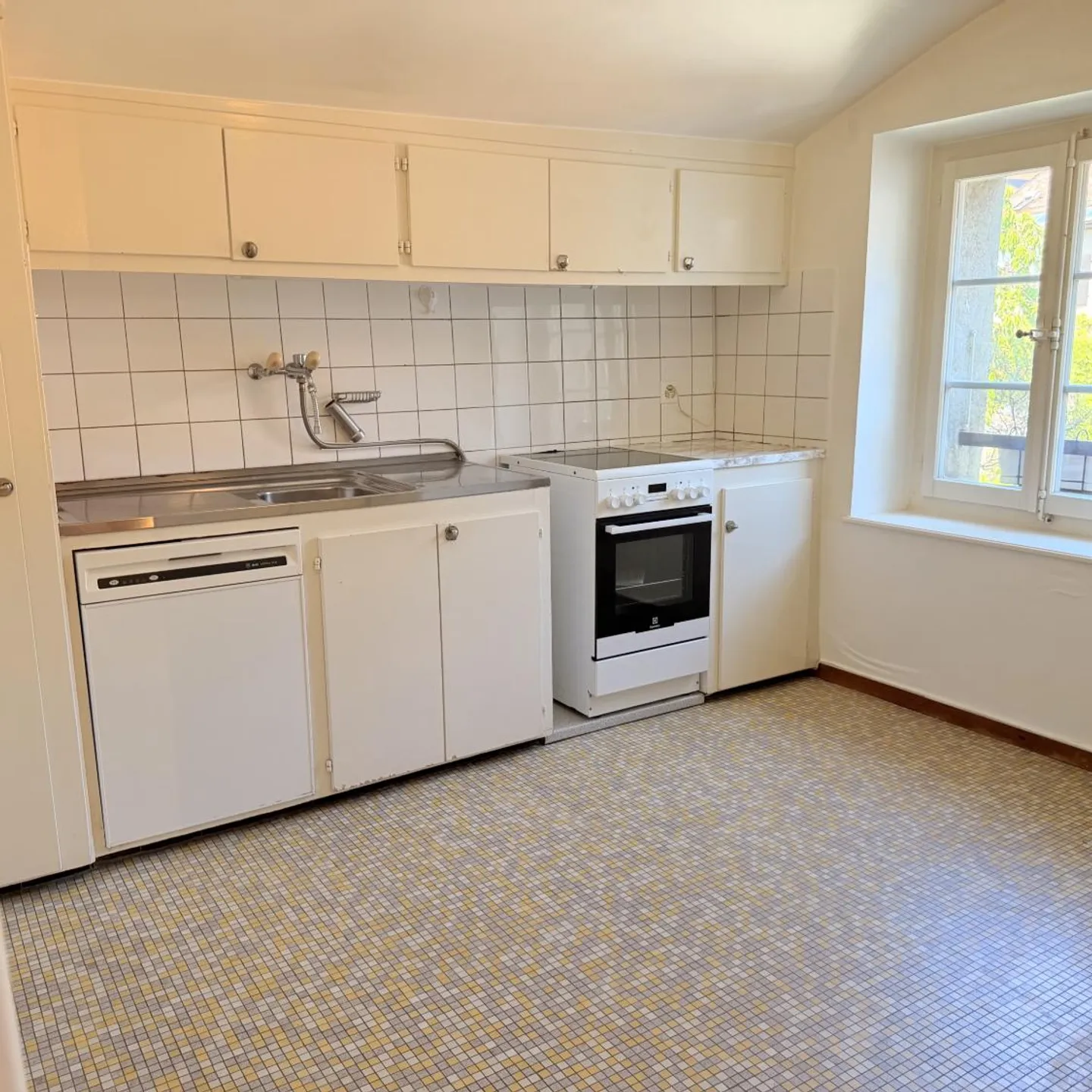 Charmante Wohnung im historischen Zentrum - Foto 4 von 9