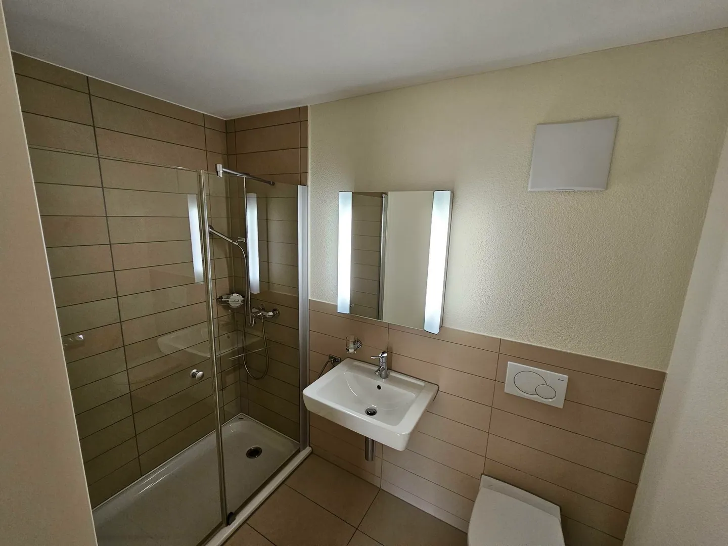 Moderne 4.5-Zimmer-Wohnung - Foto 9 von 12
