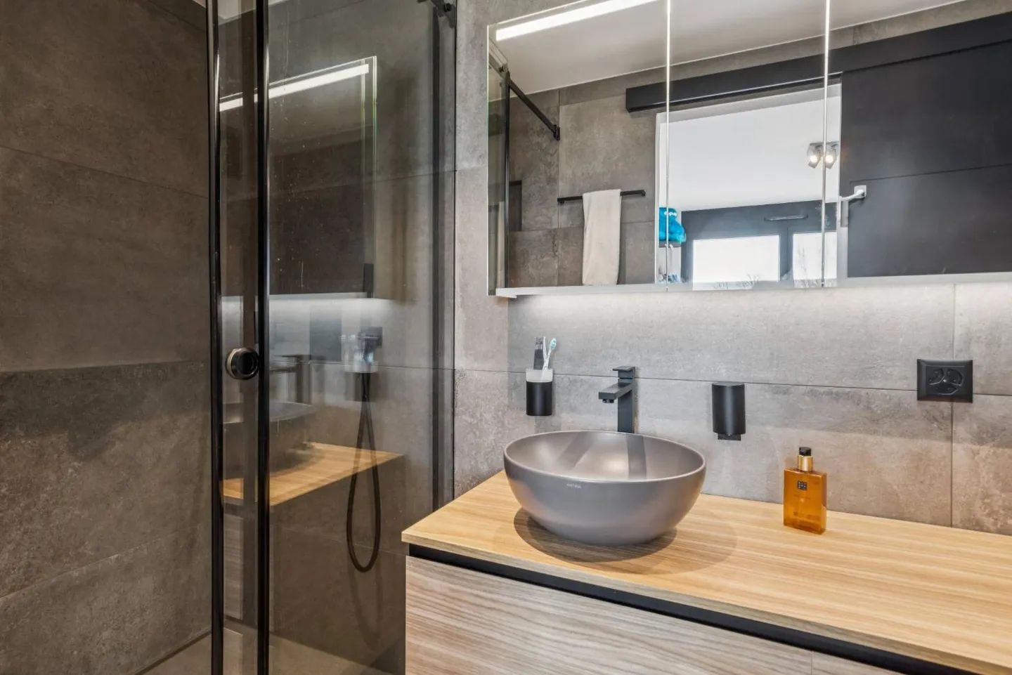 Propriété extraordinaire avec piscine et SPA - Photo 10 sur 13