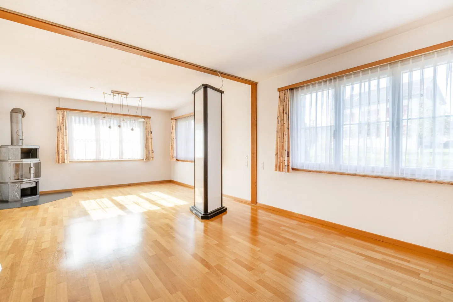 Maison individuelle de 3,5 pièces avec garage, véranda et vue imprenable sur la verdure - Photo 14 sur 31