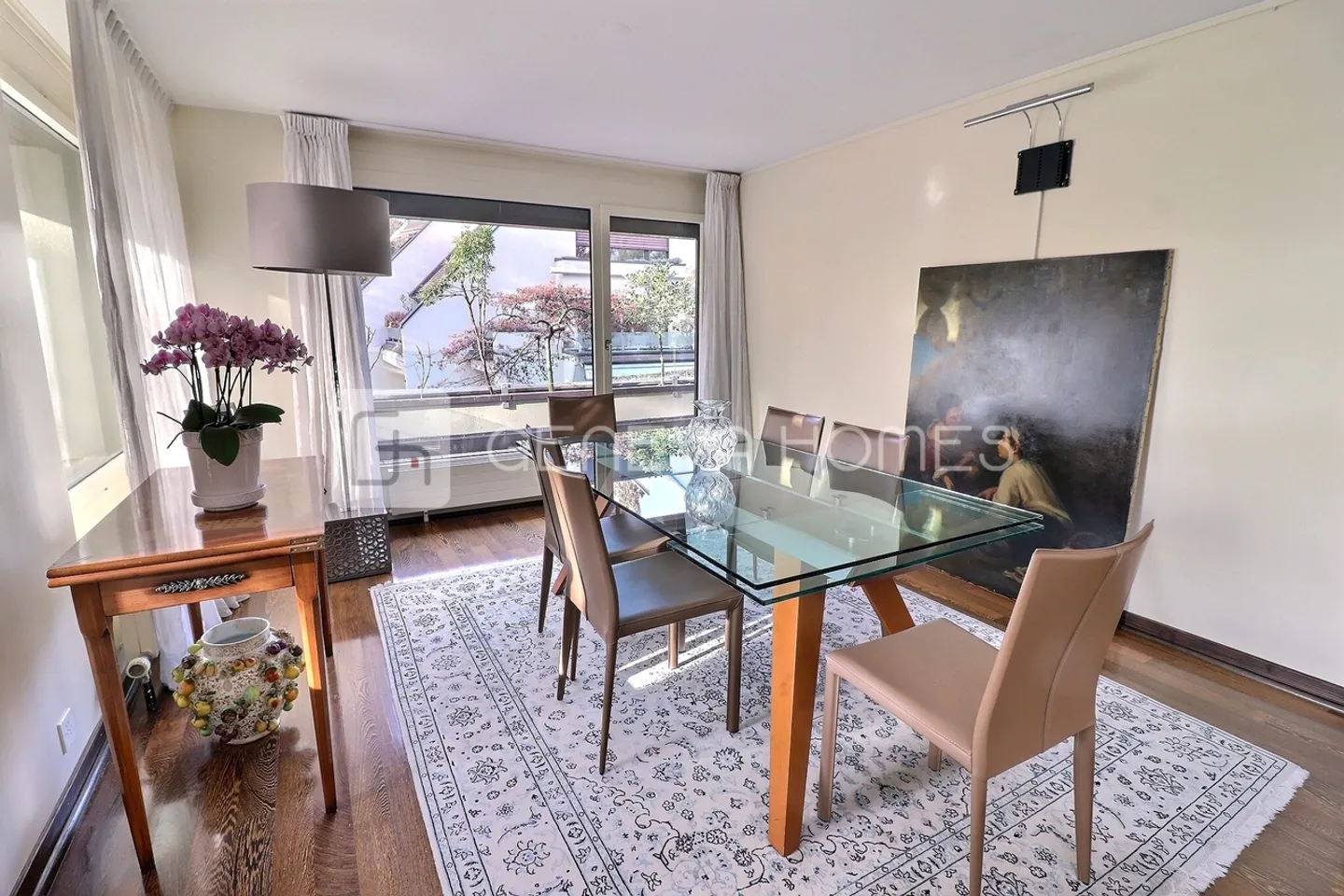 Appartement en duplex au coeur de la verdure - Photo 3 sur 9