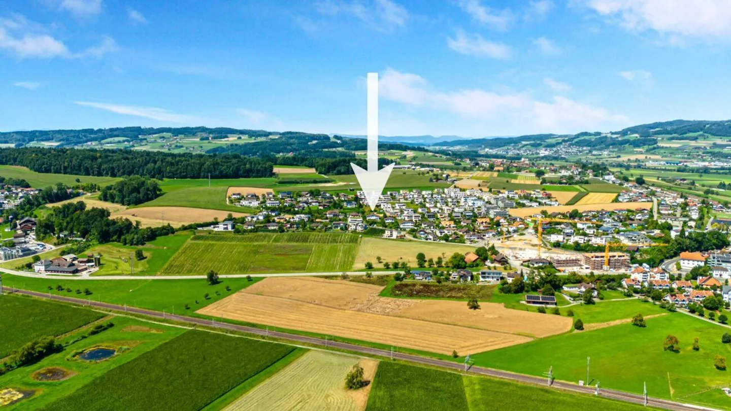 Casa angolare a schiera di 4,5 stanze in una posizione molto attraente e tranquilla - Foto 3 di 12