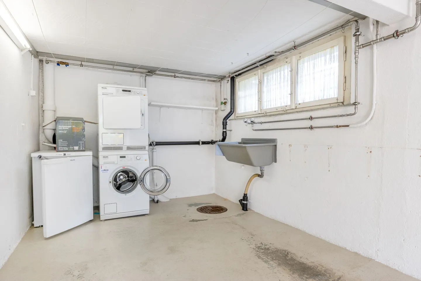 Maison individuelle de 3,5 pièces avec garage, véranda et vue imprenable sur la verdure - Photo 28 sur 31