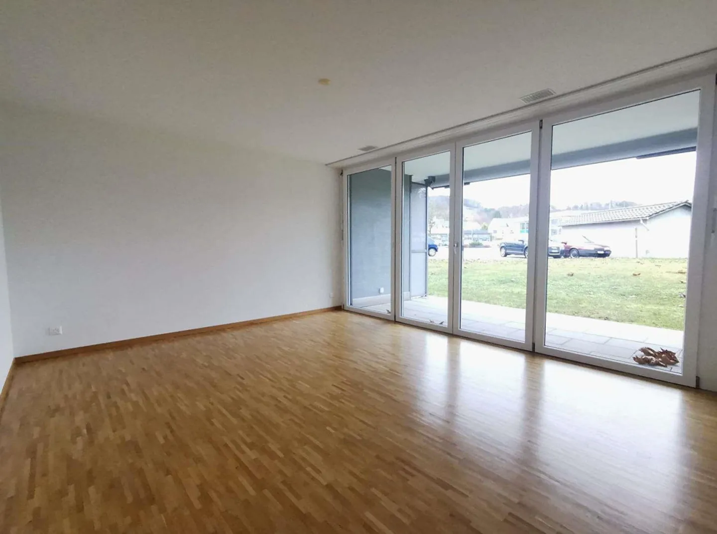 Die perfekte Single-Wohnung mit Sitzplatz! - Foto 3 von 10