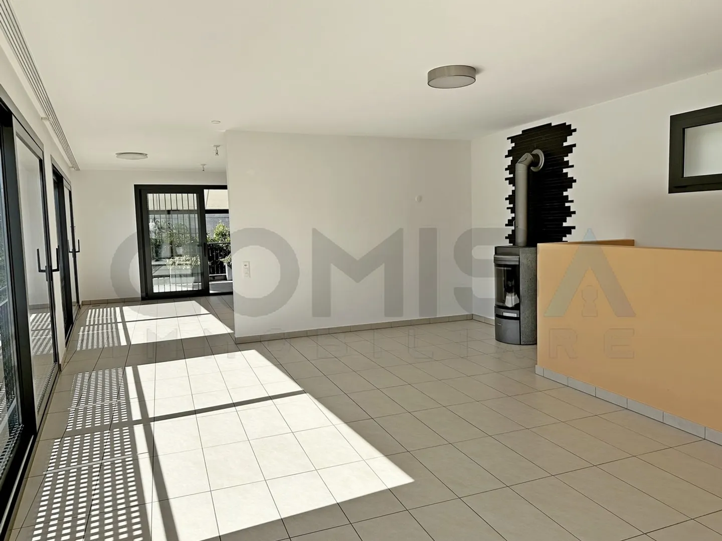 AGRA - COLLINA D'ORO duplex penthouse 5.5 rooms with lake and mountain view - Photo 3 of 9
