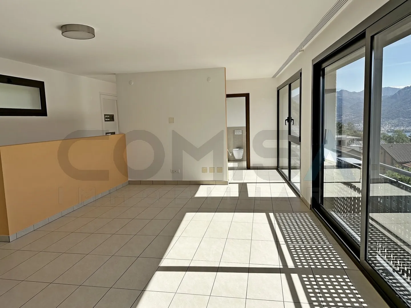 AGRA - COLLINA D'ORO duplex penthouse 5.5 rooms with lake and mountain view - Photo 4 of 9