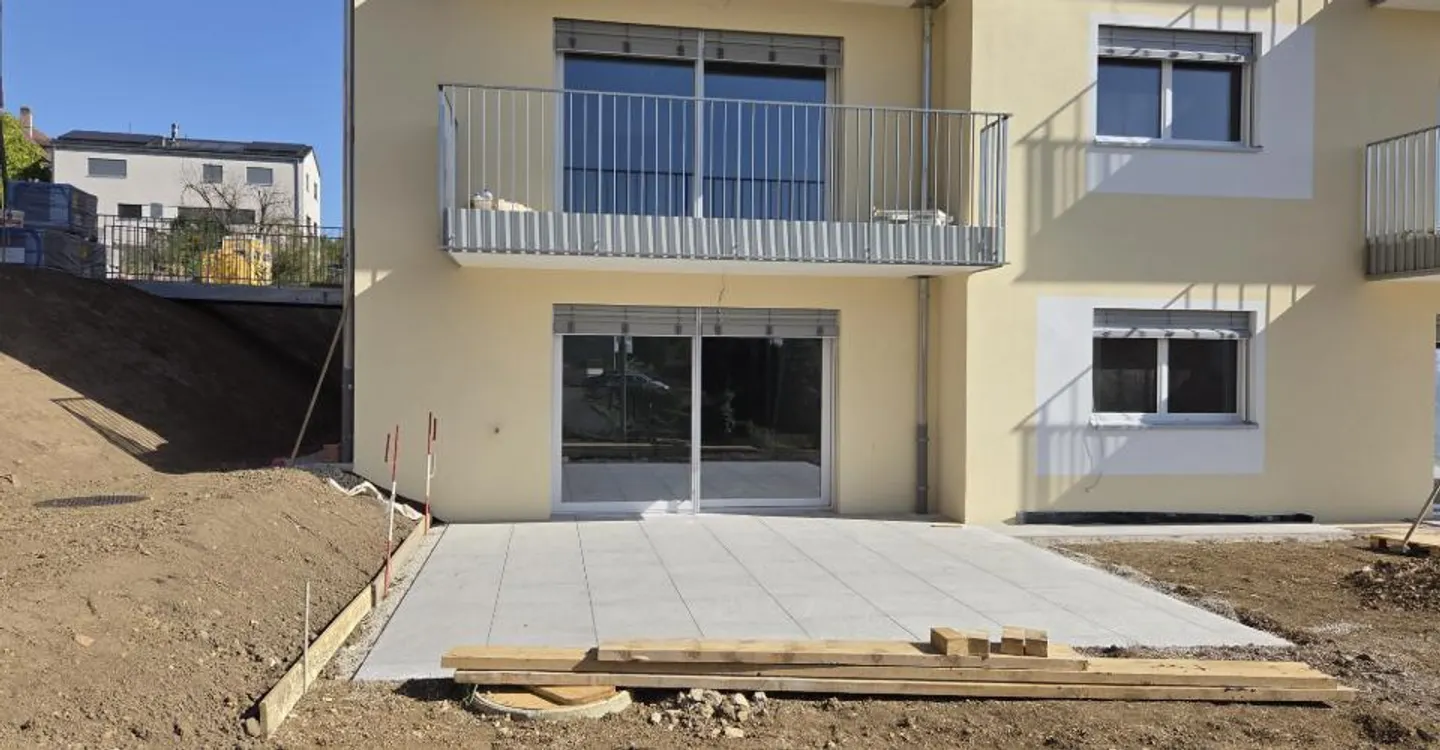 Bellissimo appartamento di 2 stanze con terrazza o balcone in vendita a Orbe - Foto 2 di 9