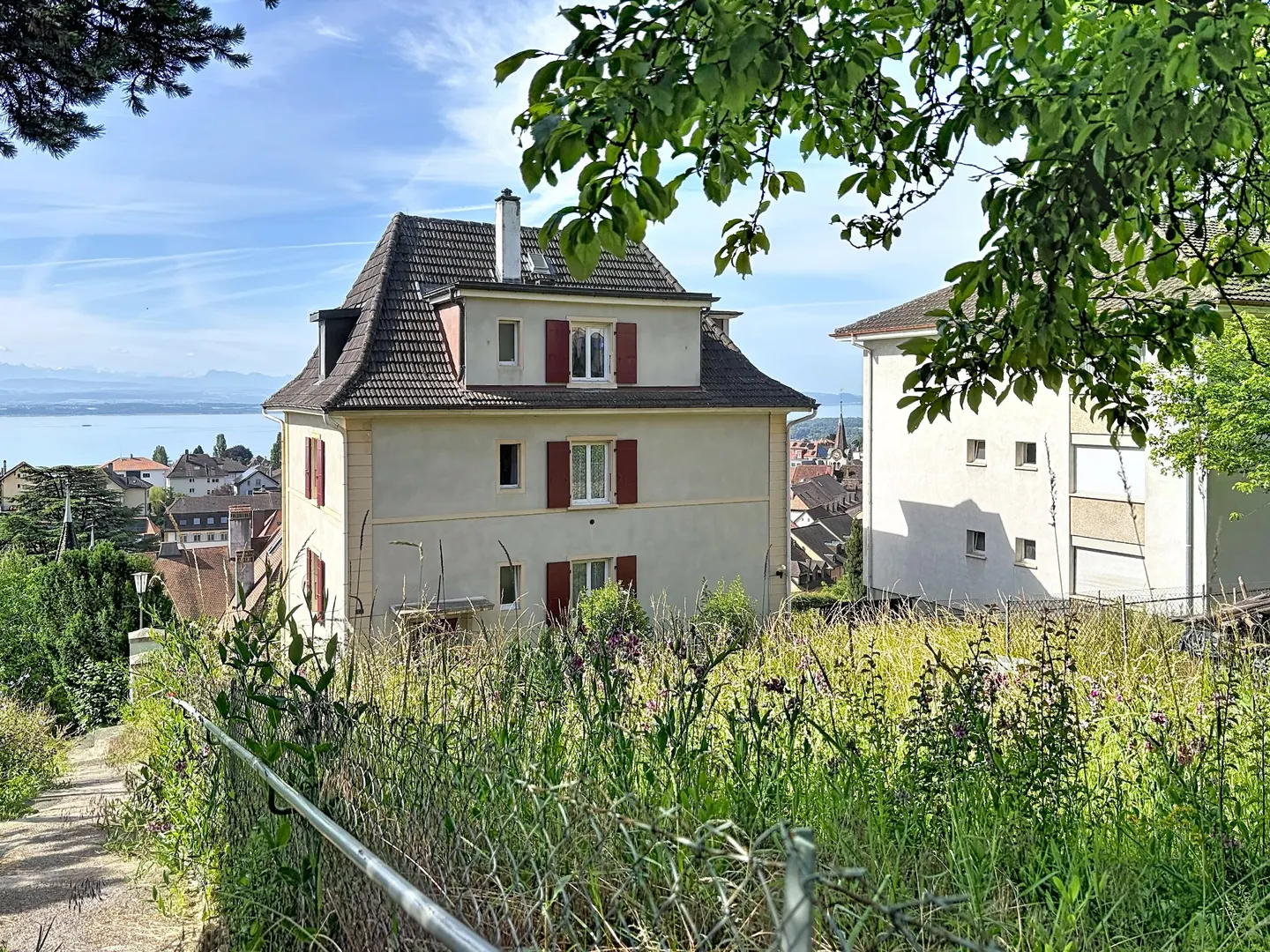 Investment Property with Lake View - Photo 2 of 9
