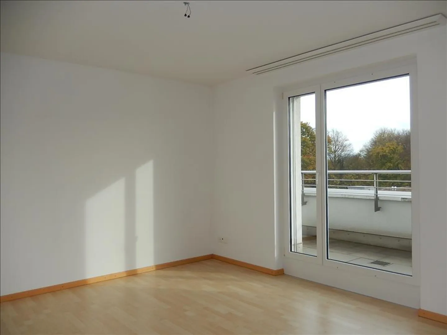 Appartamento attraente di 3,5 stanze in una posizione centrale! - Foto 7 di 11