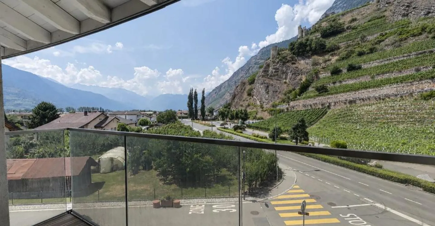 Exceptional triplex with panoramic view in Saillon - Photo 6 of 6