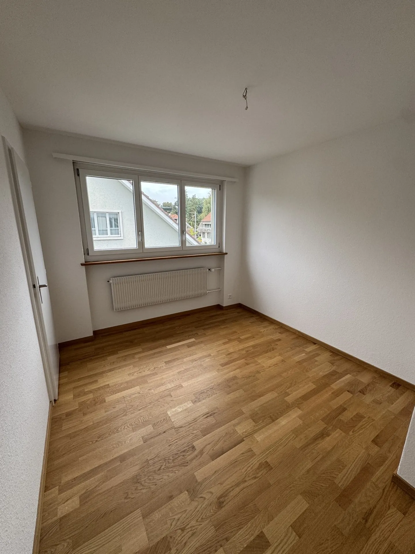 Appartement rénové avec une proximité idéale de la ville - Photo 5 sur 6