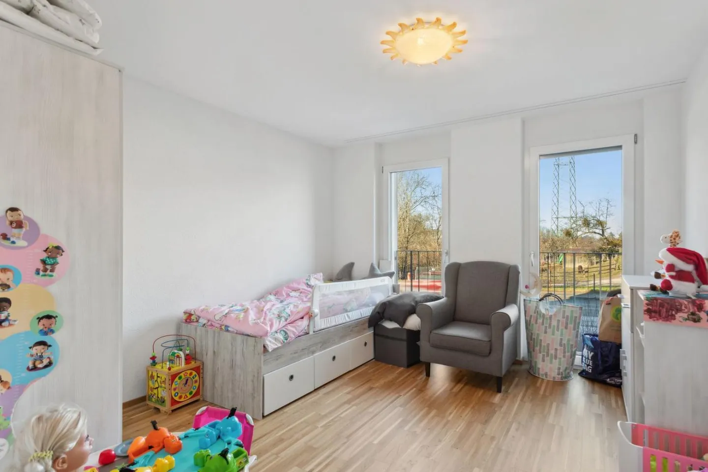 Magnifique appartement de 5,5 pièces au rez-de-chaussée - Photo 6 sur 7
