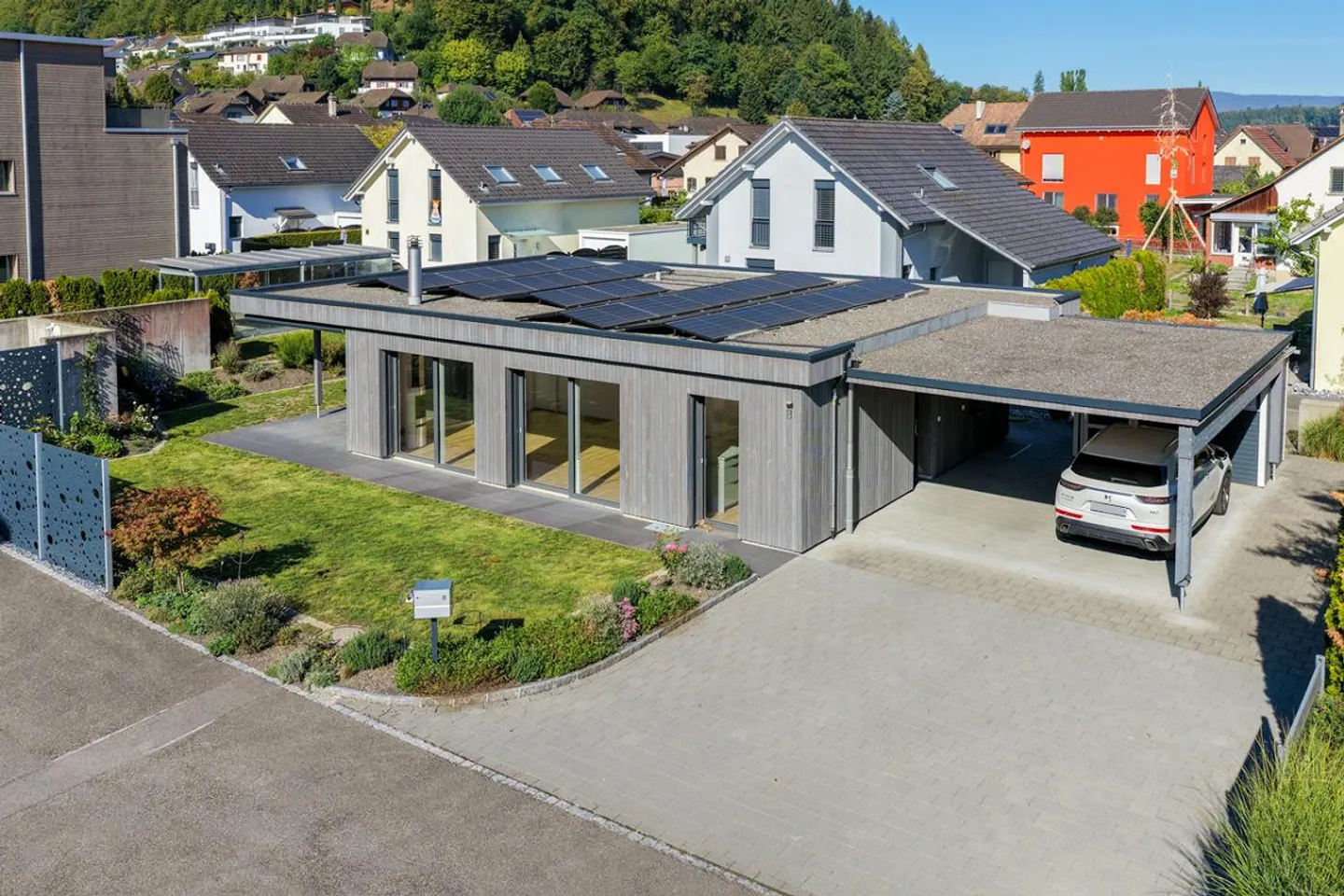 Ökologisches Familienhaus in Gränichen - Foto 2 von 14