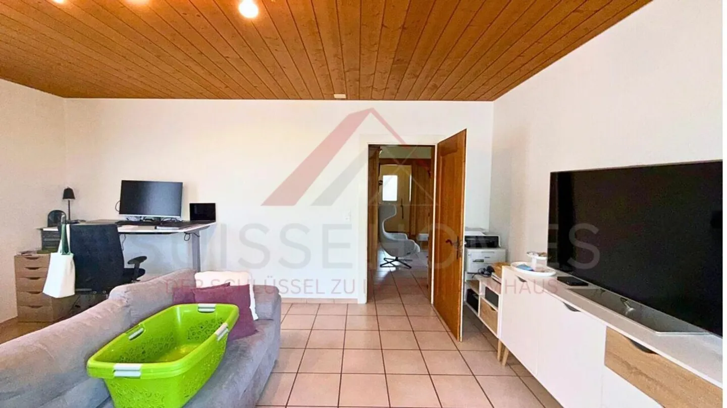 Residential Block / Collective Building of 6 Units - Attractive Yield Property in La Neuveville - Photo 2 of 17
