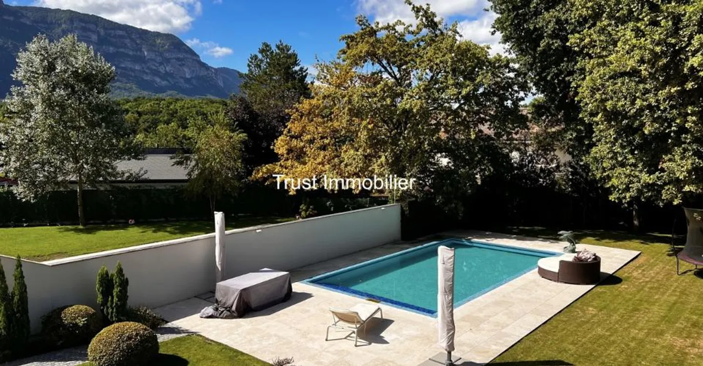 6033. In Genf Conches: Moderne Villa mit Blick auf den Salève - Foto 2 von 11