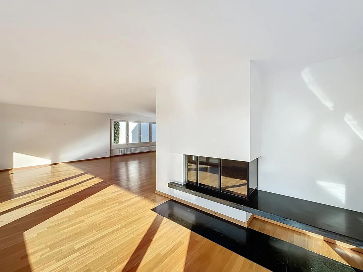 Temporary, bright and spacious 4.5-room apartment in 8700 Küsnacht - Photo 4 of 12