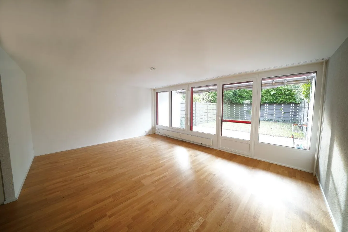 Stepped house for sale - Photo 7 of 10