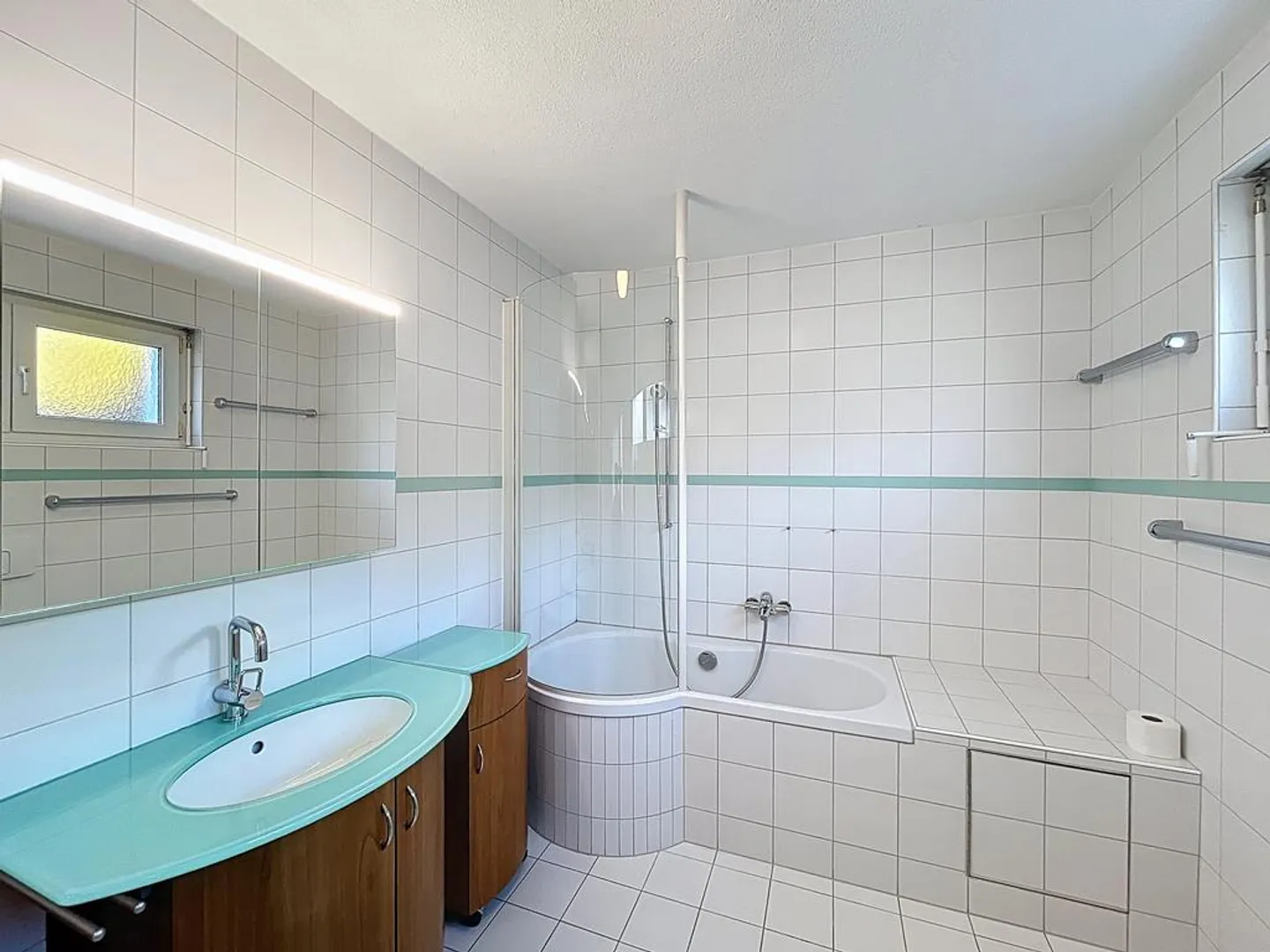 Temporary, bright and spacious 4.5-room apartment in 8700 Küsnacht - Photo 7 of 12
