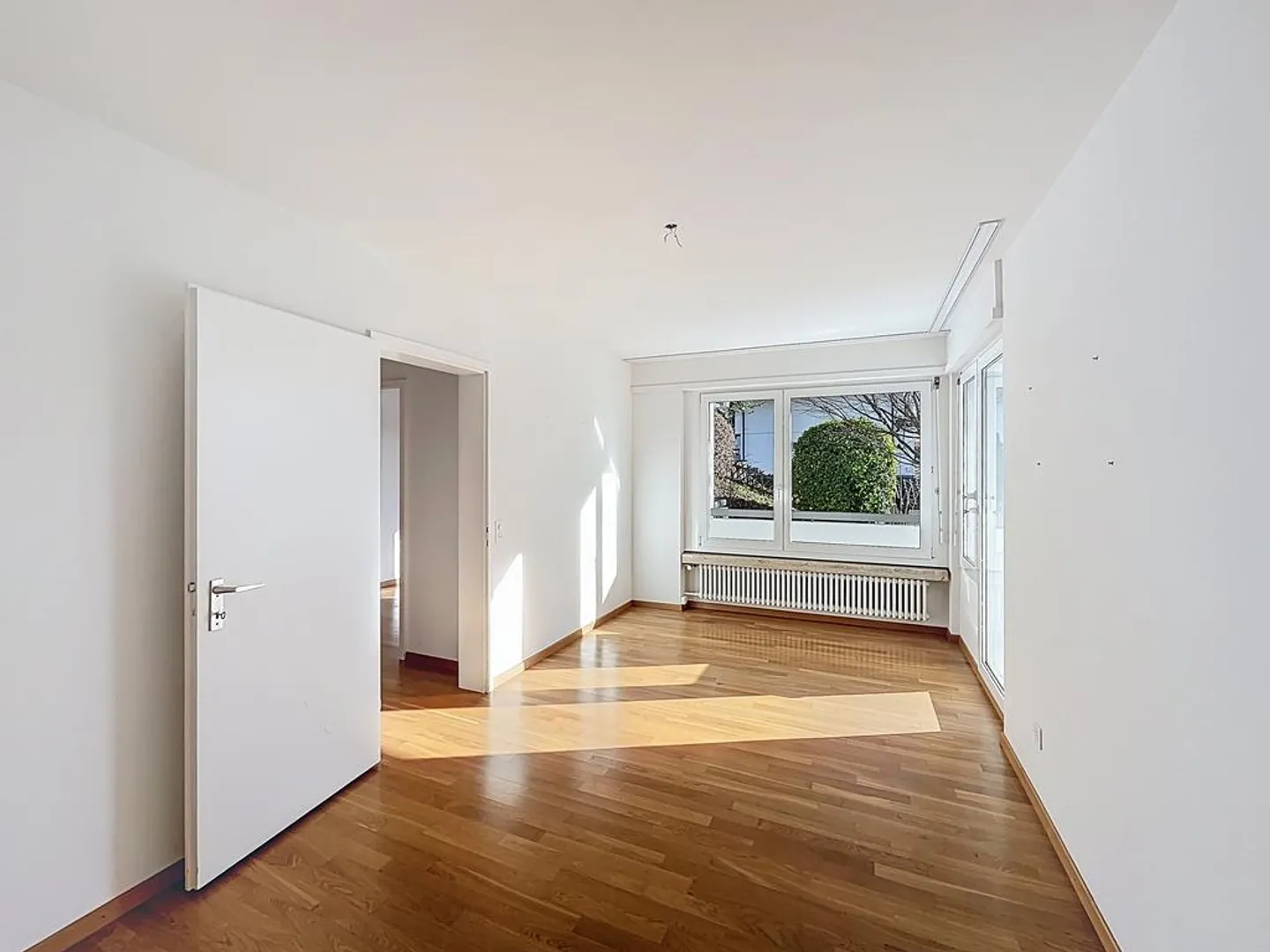 Temporary, bright and spacious 4.5-room apartment in 8700 Küsnacht - Photo 9 of 12