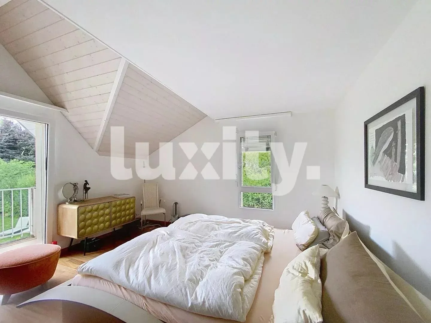 Furnished House for Rent? 4 to 8 Months? 7-Minute Walk from Coppet Train Station - Photo 5 of 8