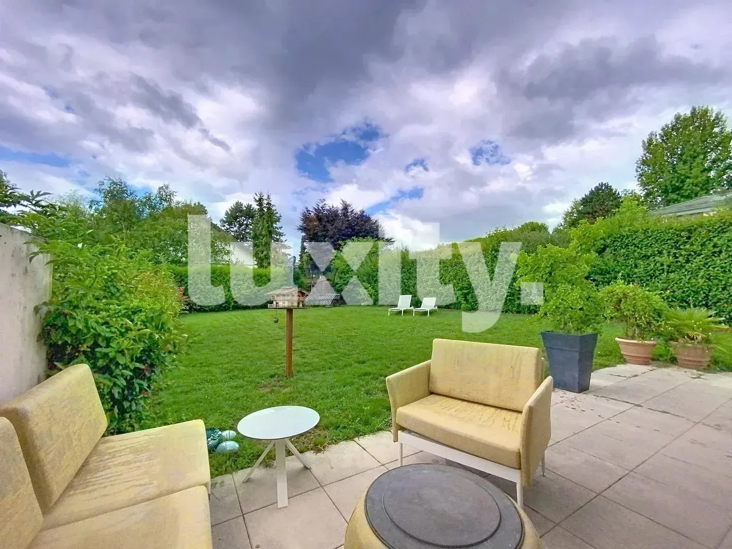 Furnished House for Rent? 4 to 8 Months? 7-Minute Walk from Coppet Train Station - Photo 7 of 8