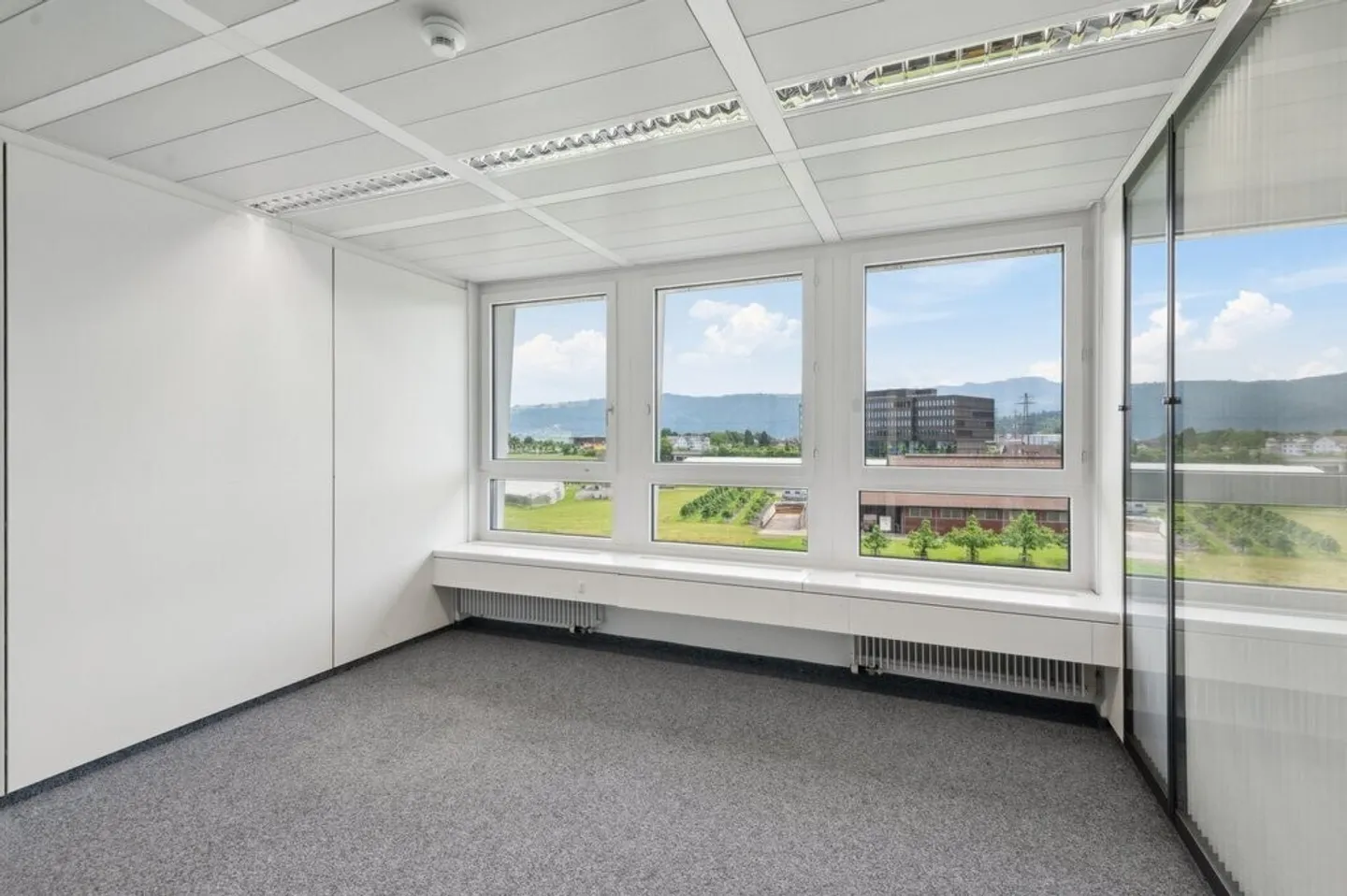 "Attraktiver Büroraum in Rotkreuz" - Foto 11 von 12