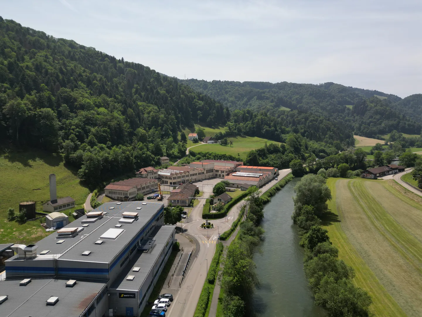 Flexible Gewerbeflächen in Saint-Ursanne - Foto 11 von 45