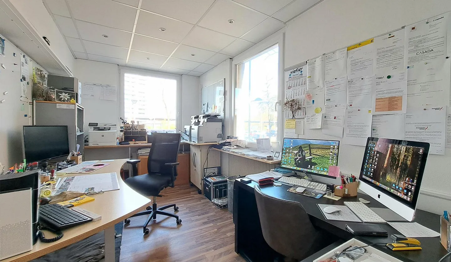 Sala di formazione / Ufficio open space / Studio con vetrina alla stazione - Foto 4 di 9
