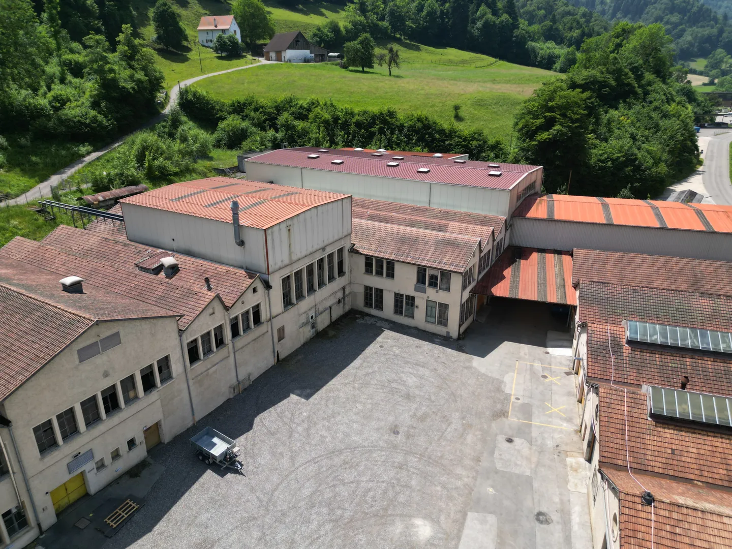 Flexible Gewerbeflächen in Saint-Ursanne - Foto 19 von 45