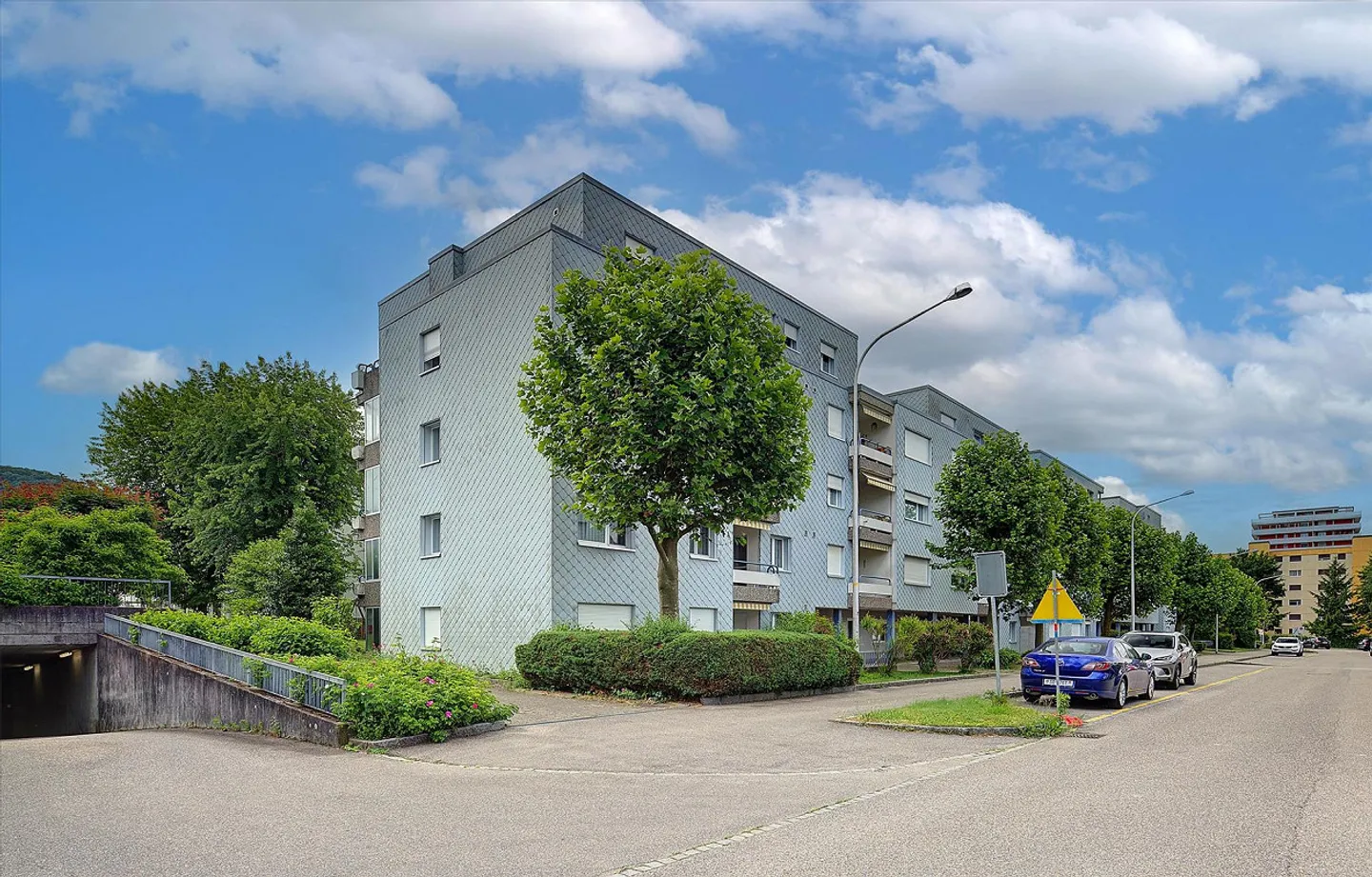 Sommeraktion - Für den 2. Parkplatz schenken wir Ihnen die Halbe Mi... - Photo 1 sur 1