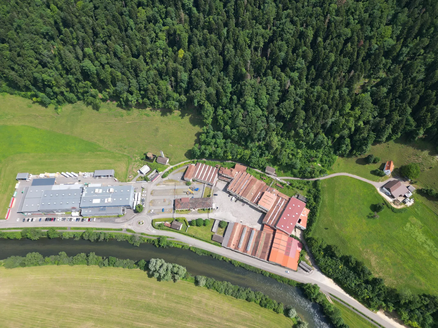 Flexible Gewerbeflächen in Saint-Ursanne - Foto 25 von 45