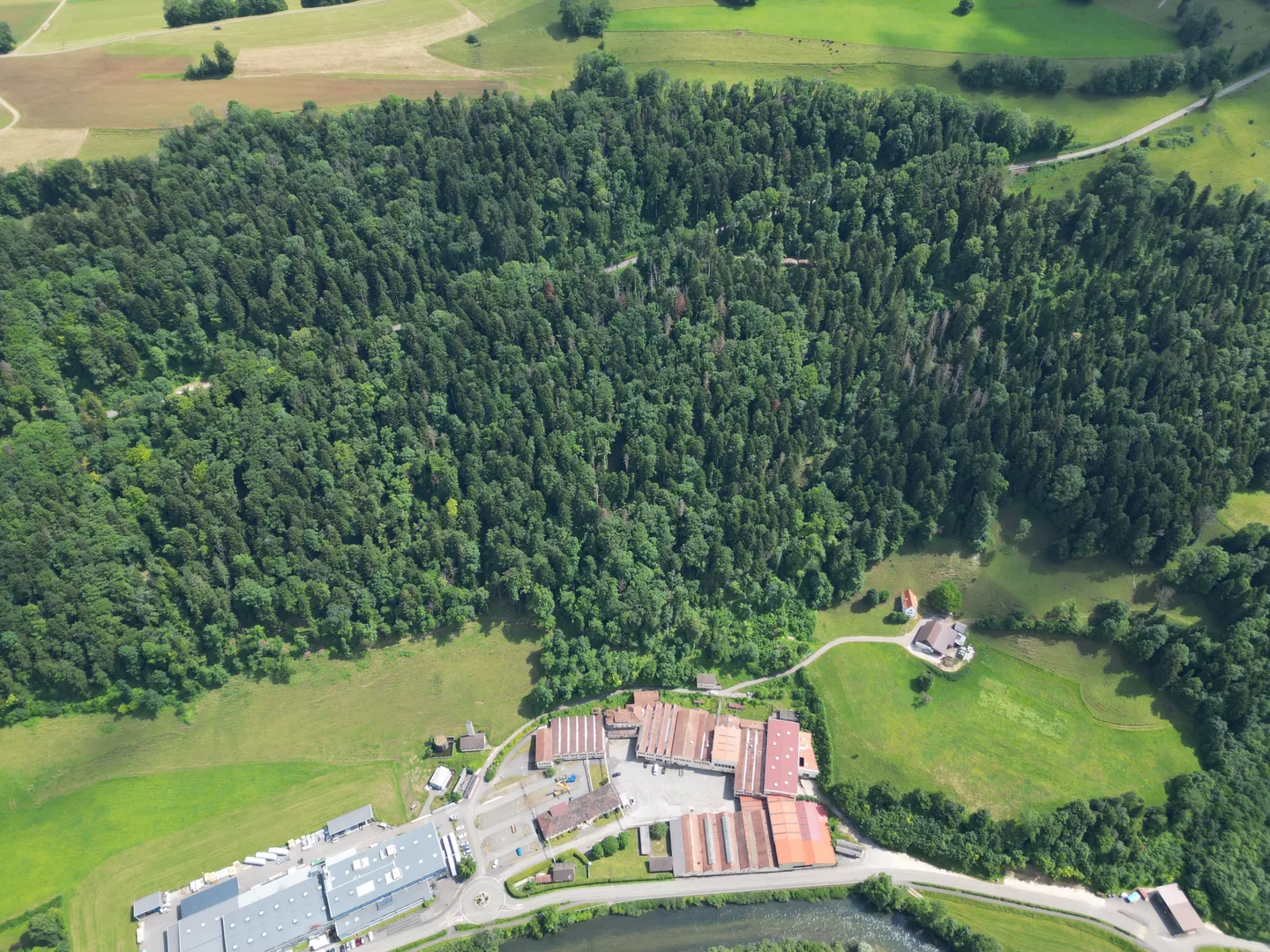 Flexible Gewerbeflächen in Saint-Ursanne - Foto 26 von 45