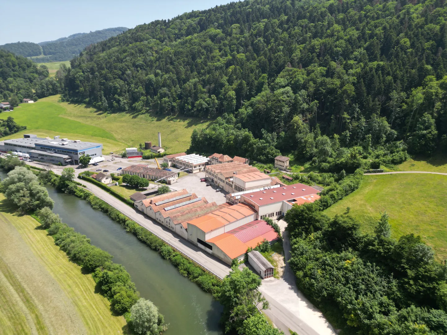 Flexible Gewerbeflächen in Saint-Ursanne - Foto 15 von 45