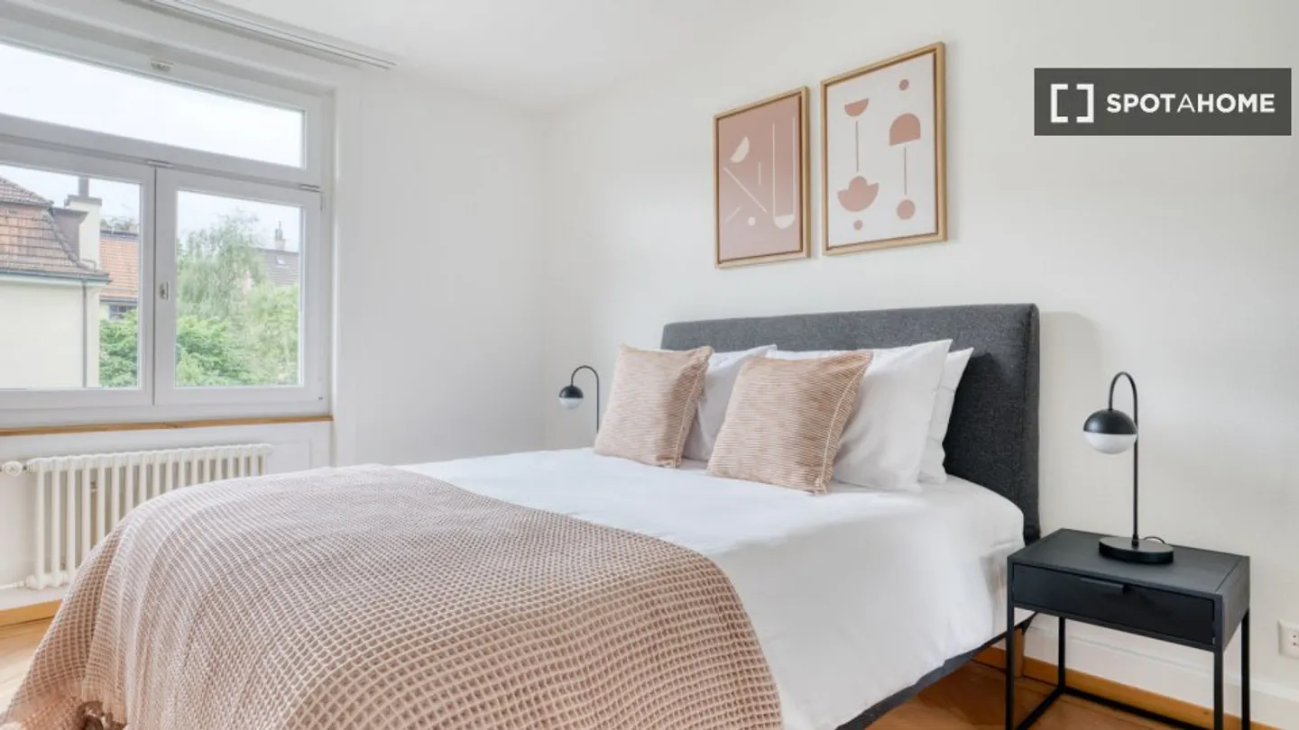 Discover, visit, and rent your new home online with complete confidence. - Photo 6 of 17